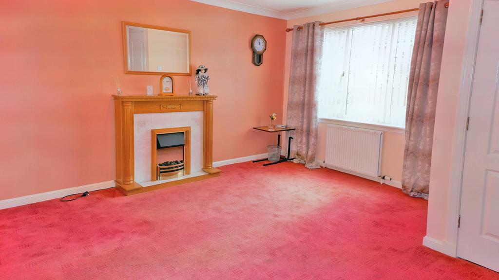 deanston-avenue-barrhead-g78-3-bed-semi-detached-house-185-000