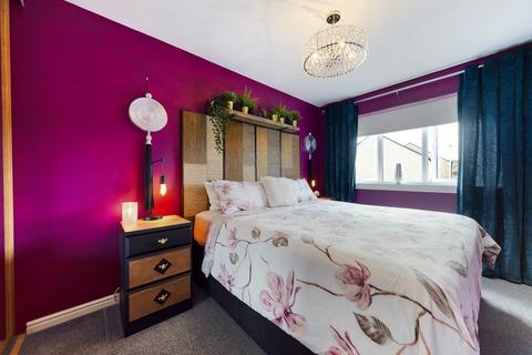 14 Barmore Crescent, Bishopton, PA7 5QU
