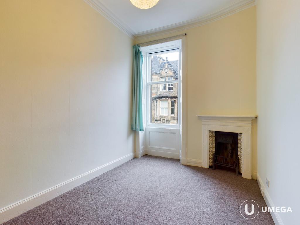 Roseneath Terrace, Marchmont, Edinburgh, EH9 1 bed flat £895 pcm (£