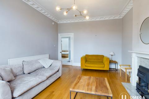 4 bedroom flat to rent, Wakefield Avenue, Craigentinny, Edinburgh, EH7