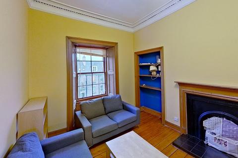 2 bedroom flat to rent, Buccleuch Place, Edinburgh, EH8