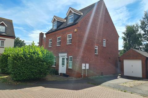 12 Barlow Drive, Fradley, Lichfield, WS13 8TL