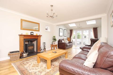 4 bedroom detached house for sale, Highfield Close, North Thoresby