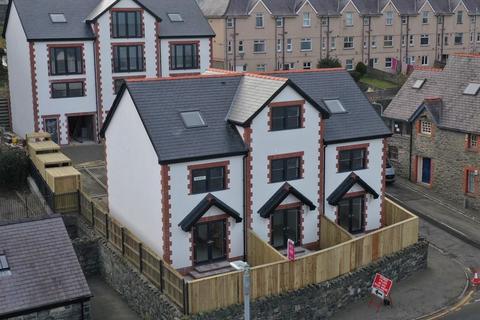 4 bedroom terraced house for sale - Penmaenmawr, Conwy