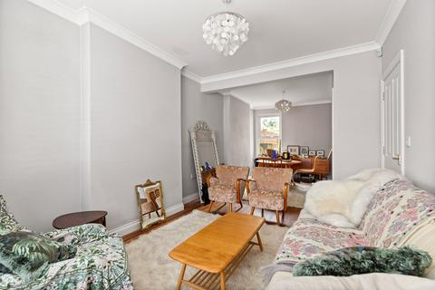 4 bedroom end of terrace house for sale - Bonsor Road, Folkestone, CT19