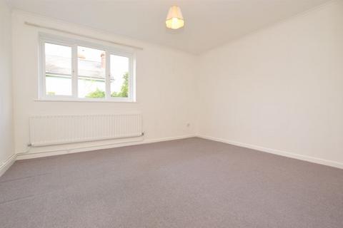undefined, 2 Bedroom Flat with Parking, Upper Grosvenor Road, Tunbridge Wells