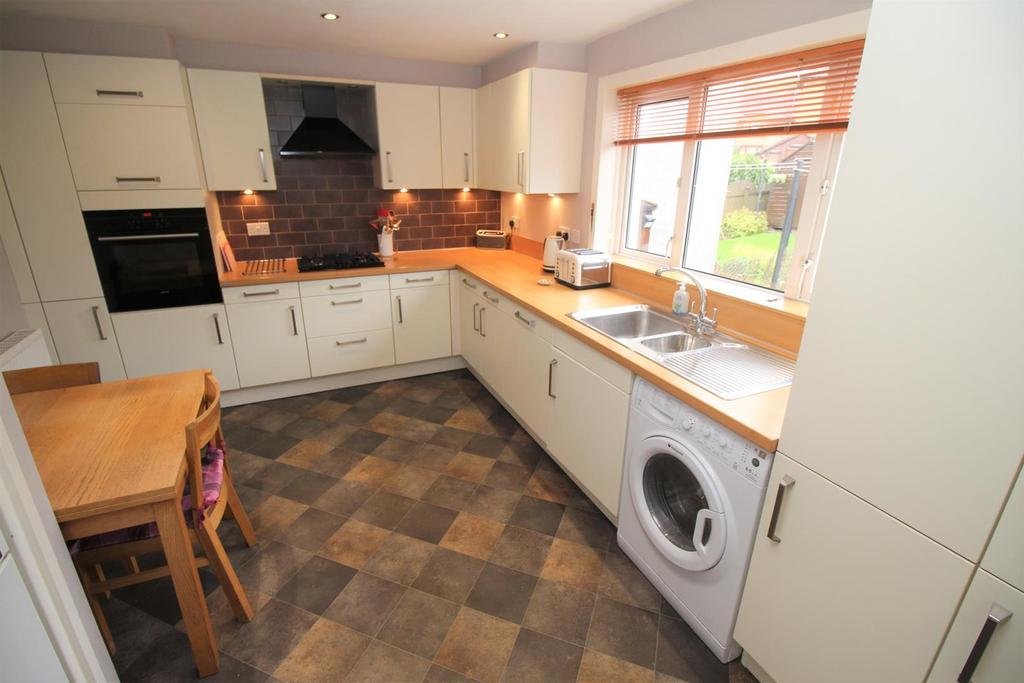 Bute Street, Gourock 3 bed terraced house £143,000