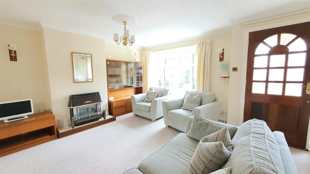 Rothwell Road, Mickleover, Derby 3 bed semidetached house for sale £