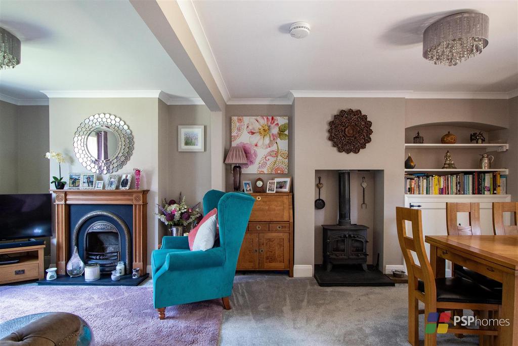 Deanland Road, 3 bed semidetached house £600,000