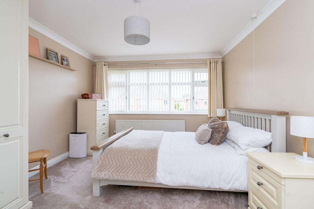 Bedroom 2 (Double)