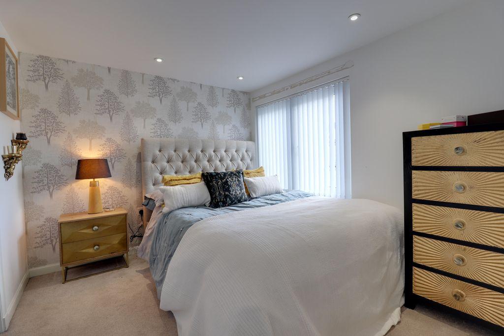 Bedroom 1 (Double with Ensuite)
