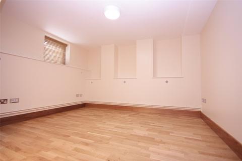 2 bedroom apartment to rent, Chatsworth Road, Hackney, London, E5