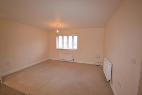 2 bedroom maisonette to rent, Henry Everett Grove, Colchester, CO2