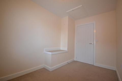 2 bedroom maisonette to rent, Henry Everett Grove, Colchester, CO2