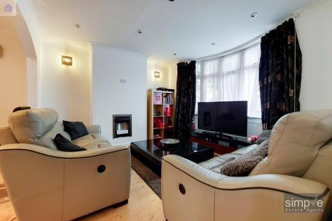 15 Keith Road, Hayes, UB3 4HW