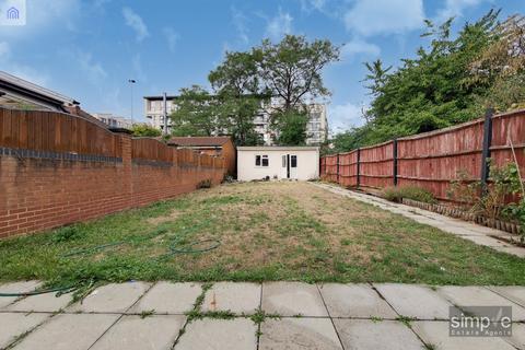 15 Keith Road, Hayes, UB3 4HW