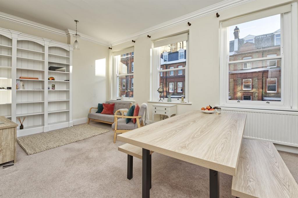 Brechin Place, London, SW7 2 bed flat to rent £3,033 pcm (£700 pw)