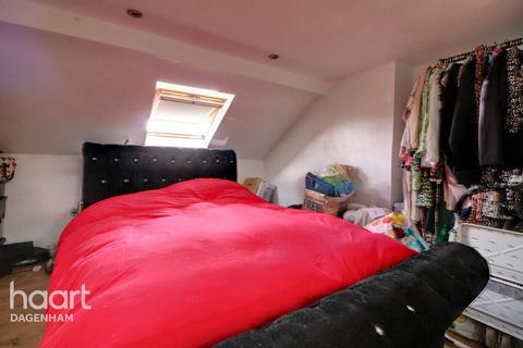 4 Charles Road, Dagenham, RM10 8BA