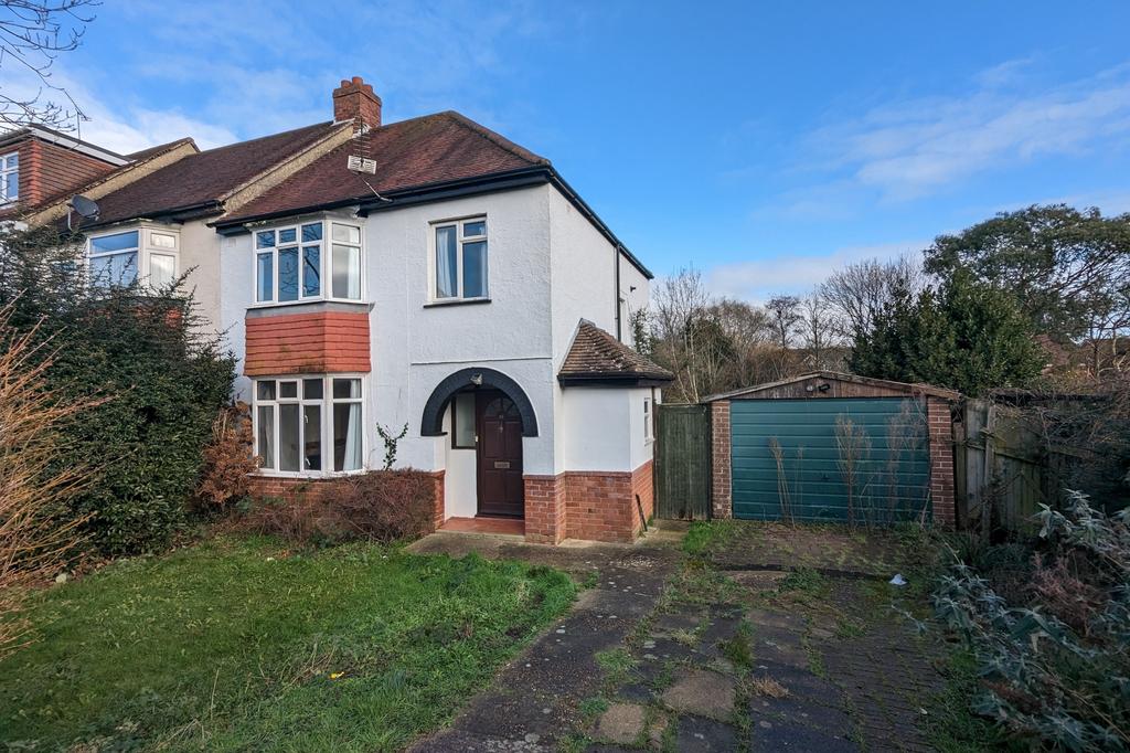 SERPENTINE ROAD, FAREHAM 3 bed semidetached house for sale £375,000