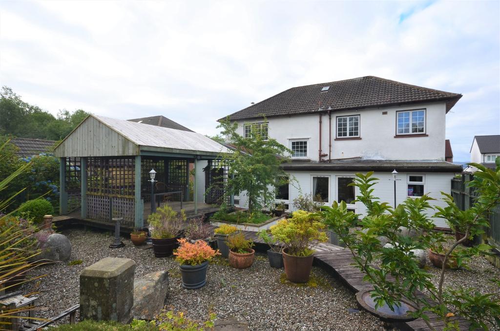 East Dhuhill Drive, Helensburgh... 5 bed detached house £375,000