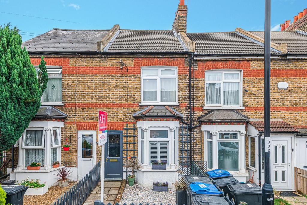 Northwood Road, Thornton Heath 2 bed terraced house £400,000