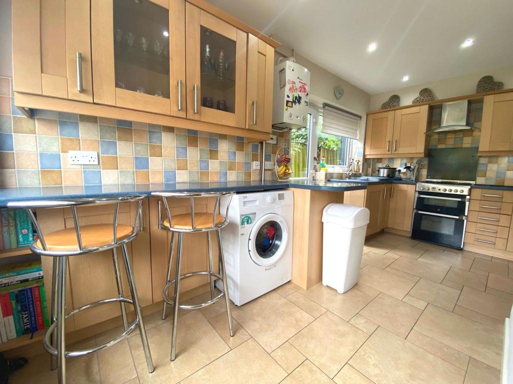 Kitchen / breakfast room