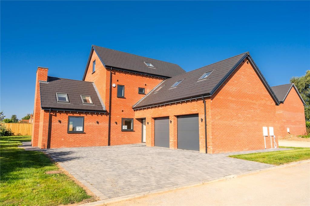 The Green, Cheapside, Waltham, DN37 5 bed detached house for sale £