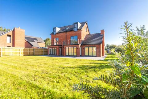 5 bedroom detached house for sale, The Green, Cheapside, Waltham, DN37
