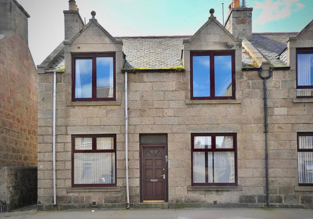 College Bounds, Fraserburgh AB43 3 bed ground floor flat for sale £75,000