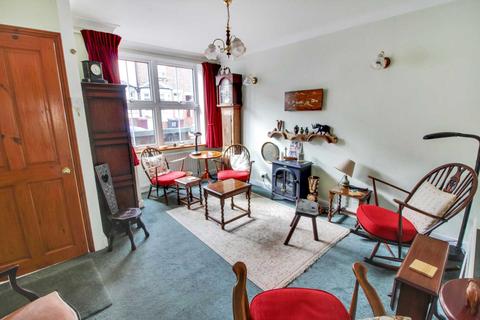 49 Brighton Road, Reading, RG6 1PS