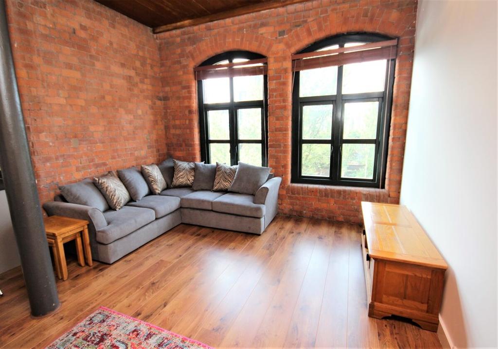 Worsley Mill, Blantyre Street Manchester M15 2 bed apartment £1,450