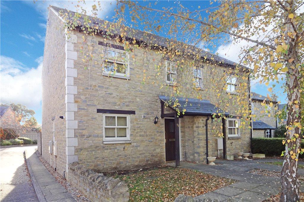 London Road, Wollaston, Northamptonshire, NN29 3 bed semidetached