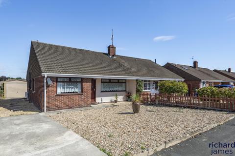 3 bedroom bungalow for sale - The Broadway, Swindon, Wiltshire, SN25