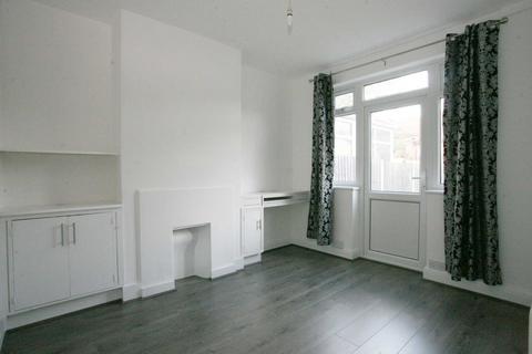 undefined, Waverley Road, Rainham, RM13