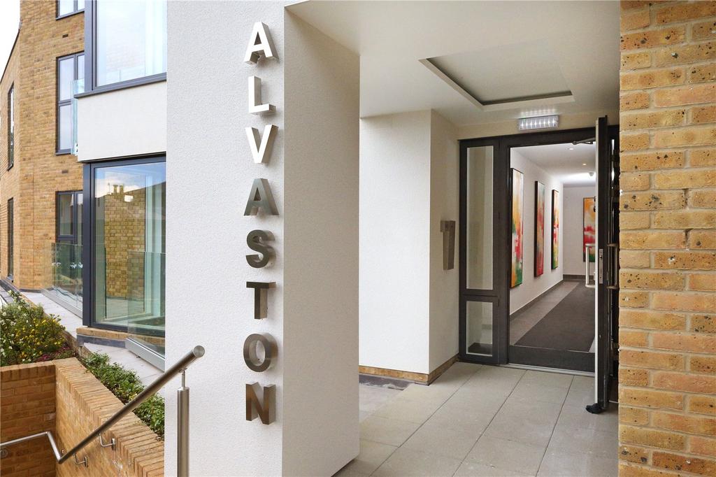 Alvaston, Clandon Road, Guildford, Surrey, GU1 2 bed apartment £530,000