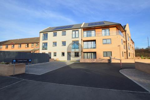 2 bedroom apartment to rent, Station Road, Forest Hall NE12