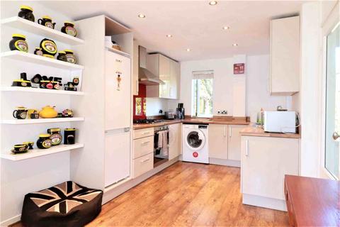 2 bedroom house to rent - Canal Walk, Sydenham