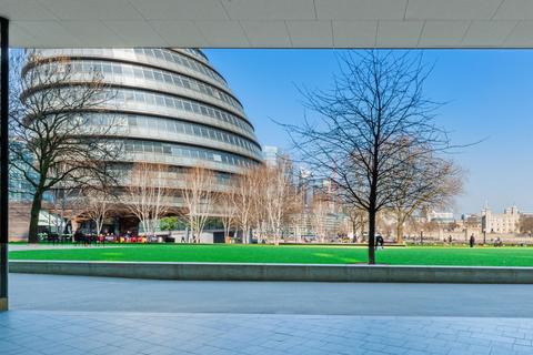 2 bedroom apartment for sale, Balmoral House, Earls Way, One Tower Bridge, London, SE1