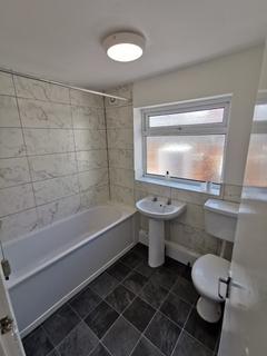 2 bedroom terraced bungalow to rent, Regent Terrace, Sunderland SR2