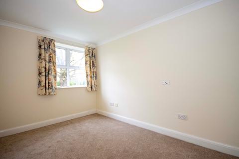 2 bedroom flat for sale, Chorleywood Lodge Lane, Chorleywood