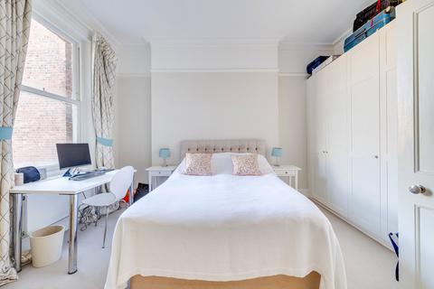 undefined, Bishops Mansions, Bishops Park Road, London, SW6