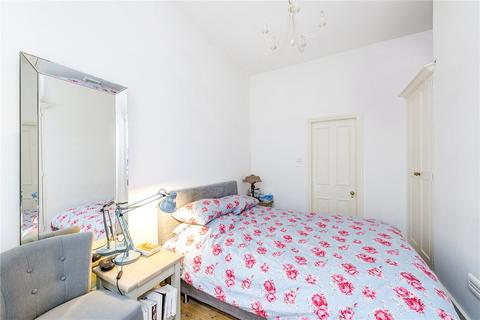 2 bedroom apartment to rent, Hestercombe Avenue, London, SW6