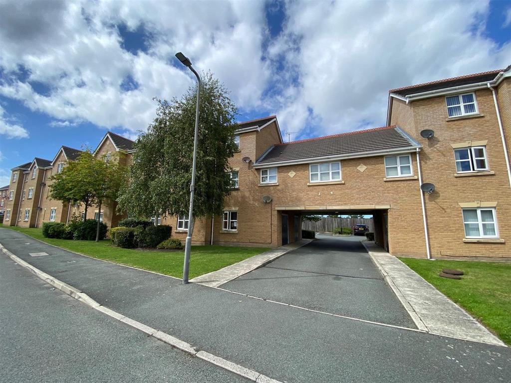 Colonel Drive, West Derby, Liverpool 2 bed apartment for sale £100,000