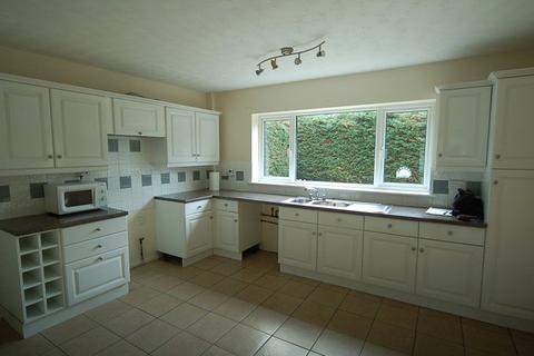 4 bedroom detached house to rent, St Helena Walk, Mildenhall, Bury St. Edmunds, Suffolk, IP28