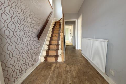 18 Castle Avenue, Balloch, Alexandria, G83 8HX