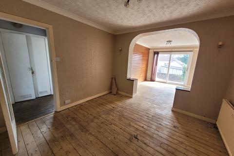 18 Castle Avenue, Balloch, Alexandria, G83 8HX