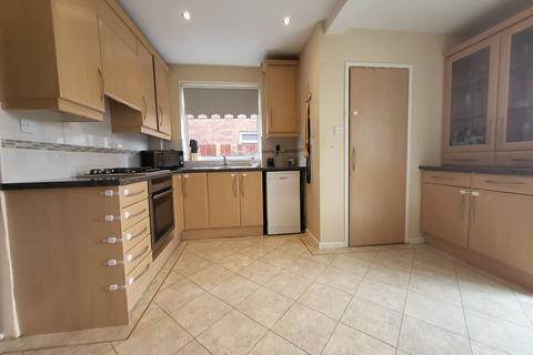 3 bedroom semi-detached house for sale - Springwell Road, Jarrow, Tyne and Wear, NE32 5TL