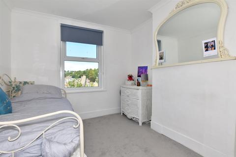 80 Longfield Road, Dover, CT17 9QR