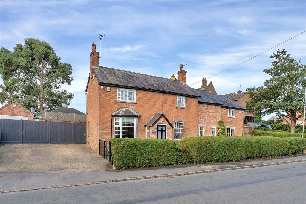 Top End, Great Dalby, Melton Mowbray 4 bed detached house for sale £