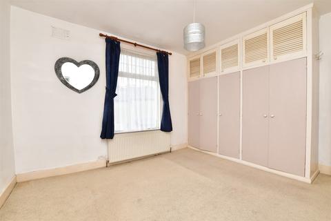 3 bedroom semi-detached house for sale - Burgess Road, Sutton, Surrey
